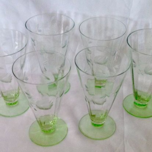 💲SALE💲Set/ 6 Vintage Weston Crystal Etched Water Glasses Vaseline Glass Stems - Picture 1 of 7